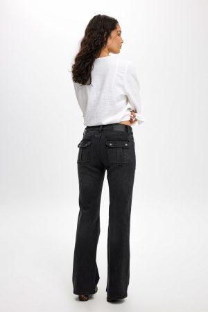 Stretch Bootcut Flare Jean