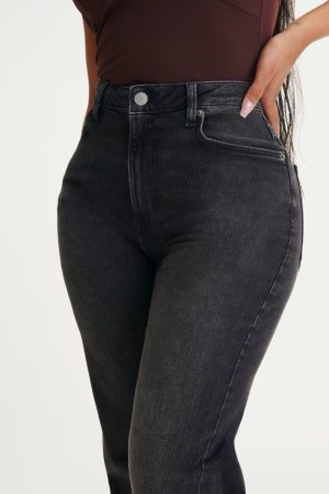 Curvy Stretch Straight Jean
