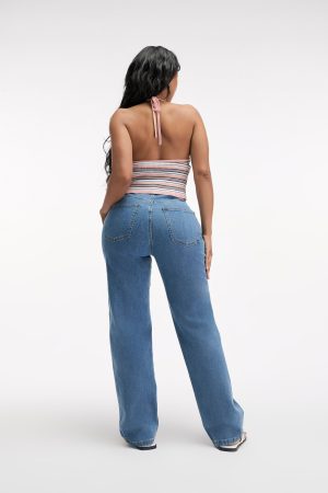 Curvy Stretch Straight Jean