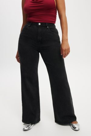 Curvy Stretch Wide Jean