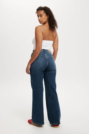 Curvy Stretch Wide Jean