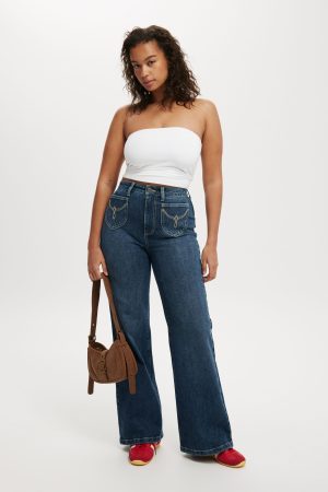 Curvy Stretch Wide Jean