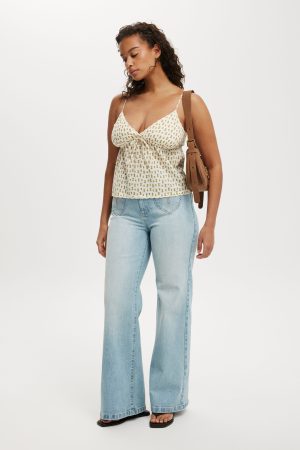 Curvy Stretch Wide Jean