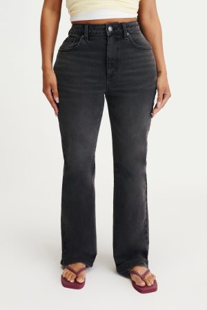 Curvy Flare Jean