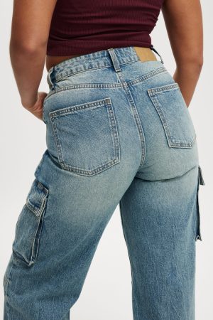 Curvy Cargo Wide Jean