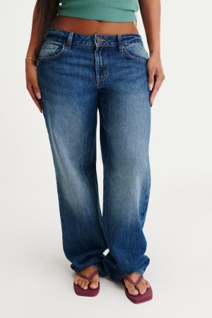 Curvy Low Rise Straight Jean