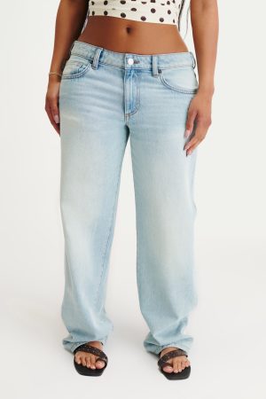 Curvy Low Rise Straight Jean