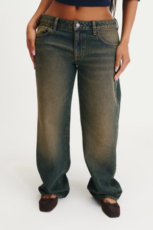 Curvy Low Rise Straight Jean