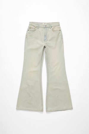 Sienna High Flare Jean