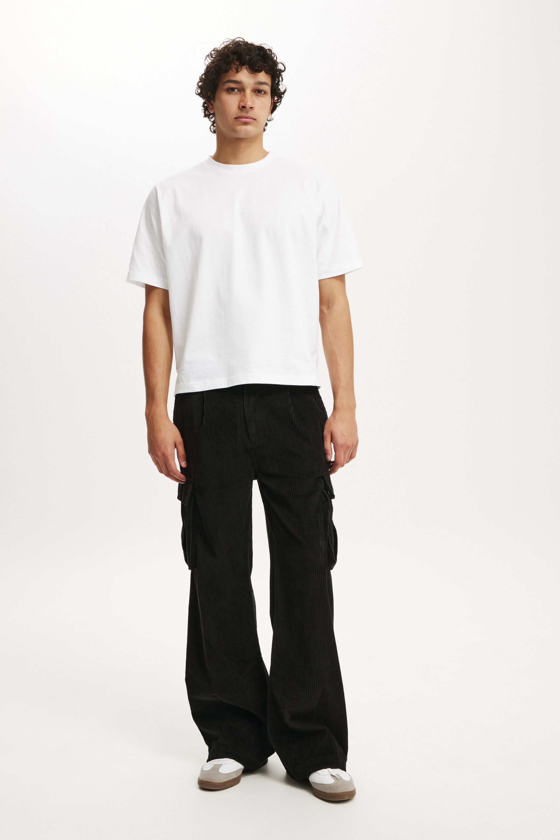 Baggy Pleat Cargo Pant