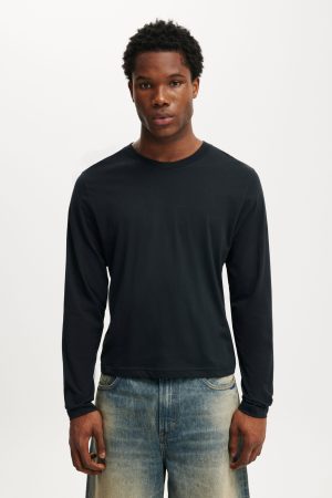 Cropped Fit Long Sleeve