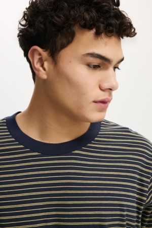 Cropped Fit Long Sleeve