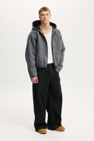 Cropped Hooded Bomber