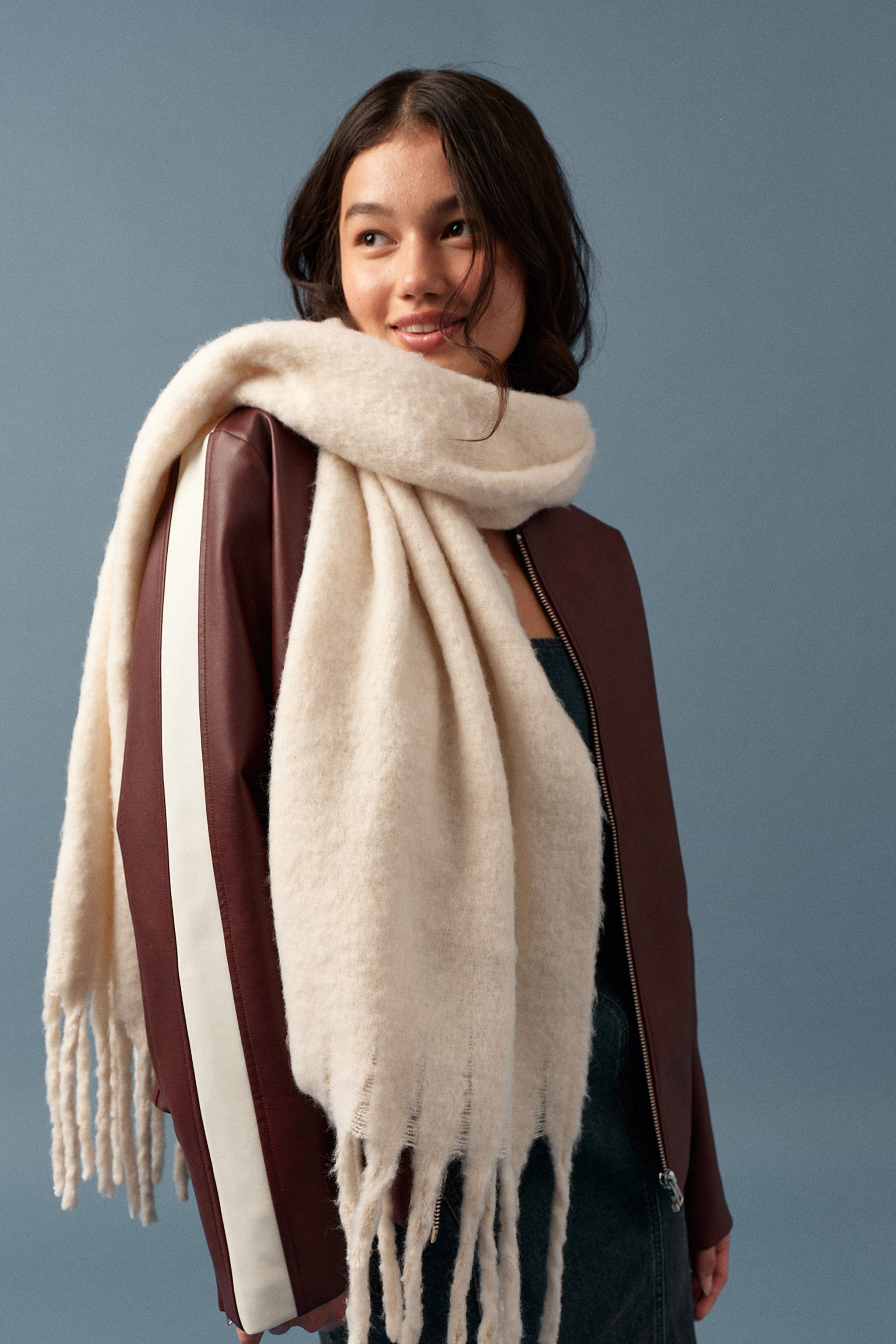 Phoebe Brushed Tassel Scarf