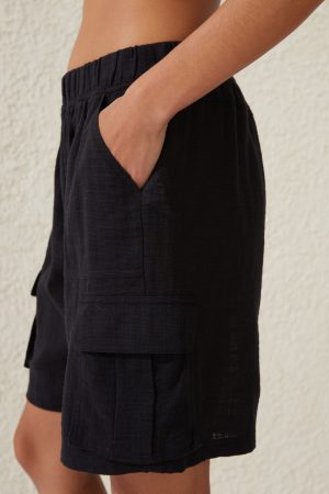 Utility Longline Beach Short