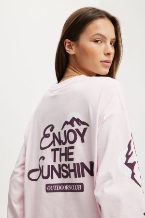 Long Sleeve Graphic Crew