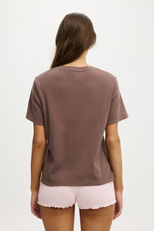 Lounge Graphic Tee