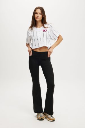 Active Mesh Raglan Graphic Tee