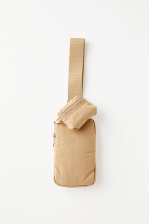 Active Wristlet Pouch