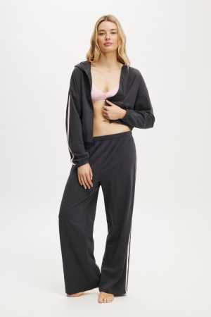 Departure Lounge Crop Hoodie