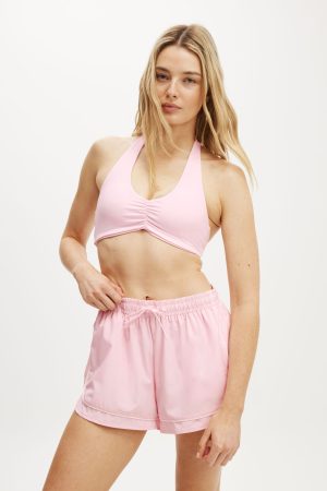 Woven Curved Hem Short