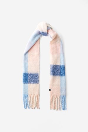 Body Chunky Knit Scarf