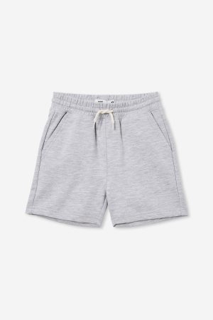Henry Slouch Short