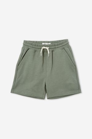 Henry Slouch Short