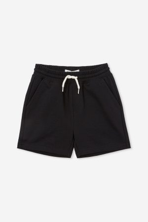 Henry Slouch Short