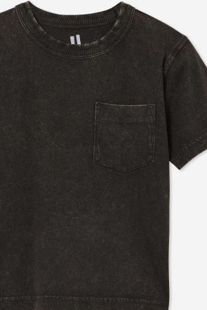 The Essential Short Sleeve Tee