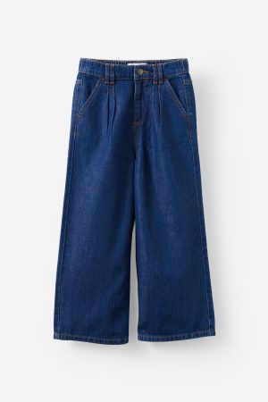 Pleat Front Relaxed Denim Jean