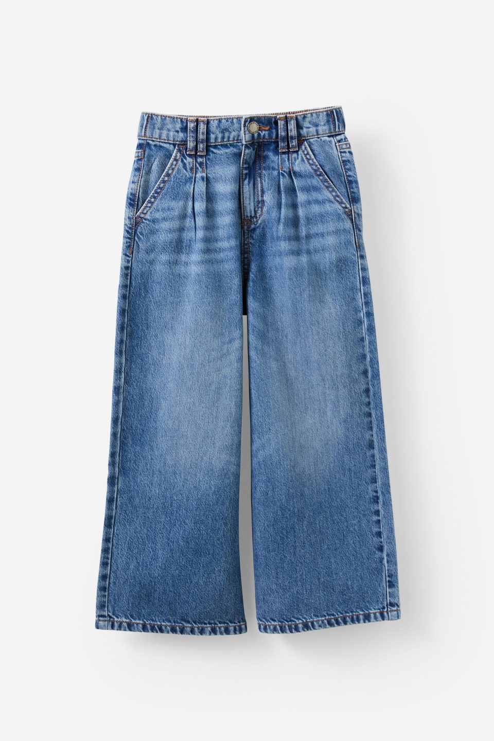 Pleat Front Relaxed Denim Jean