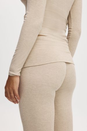 Airy Soft Roll Waist Pant