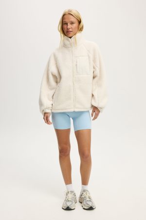 Trail Sherpa Zip Through