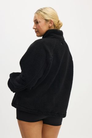 Trail Sherpa Zip Through