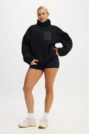 Trail Sherpa Zip Through